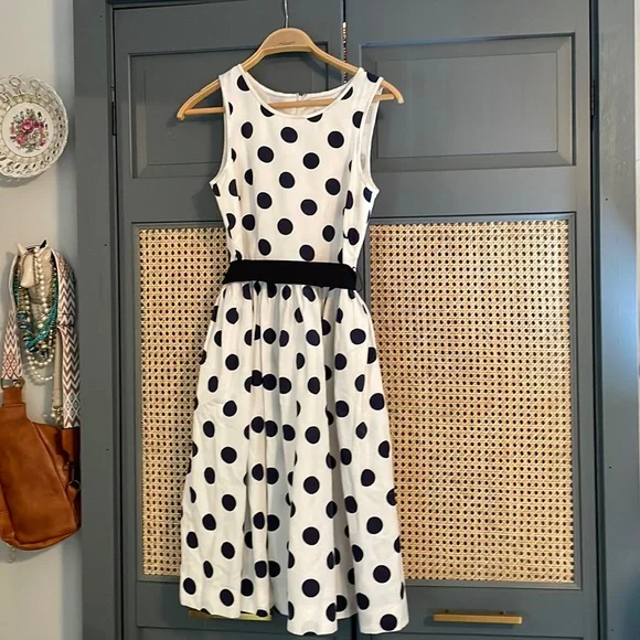 blue dress for baby girl Mac Duggal Polka Dot Charmeuse V-Neck Midi Dress main image 1
